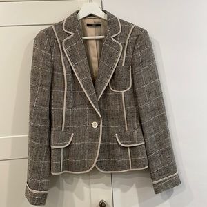 Hugo Boss Women’s tailored blazer size 6